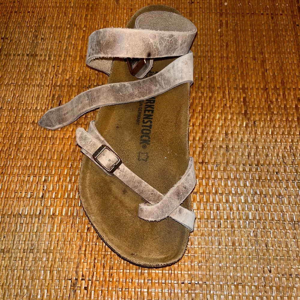 Taupe Leather Wrap-up Birkenstock’s